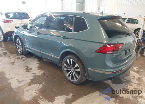 2021 Volkswagen Tiguan 2.0T Sel Premium R-Line из США, поврежденный, VIN 3VV4B7AX5MM153381
